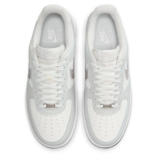 Nike Air Force 1 '07 LV8